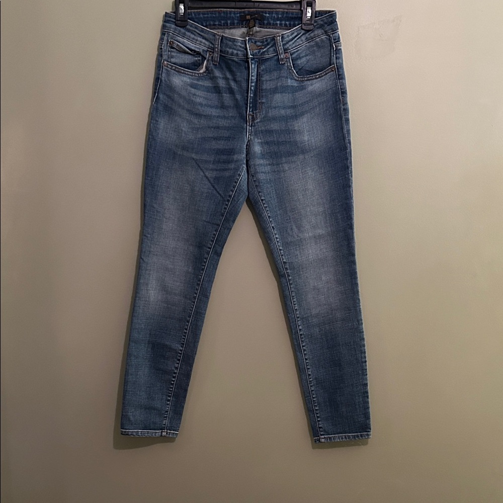 Frye Women’s Distressed Denim Jeans Size 8